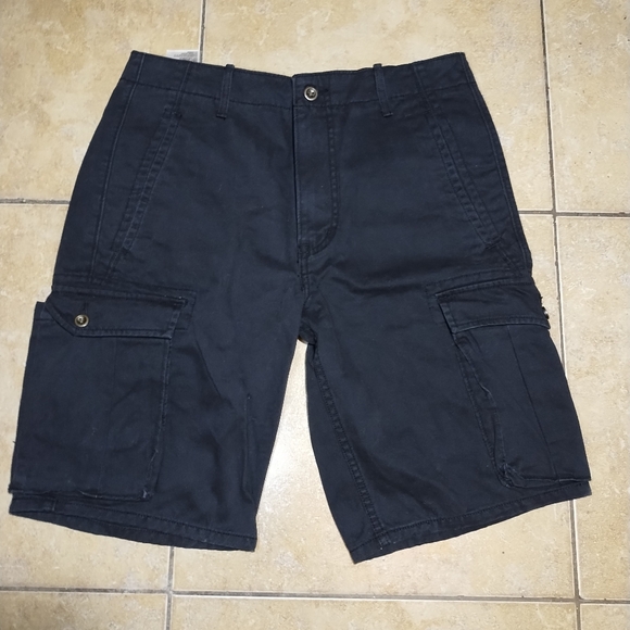 Levi's Men's Black Cargo Shorts W31 - Picture 1 of 8